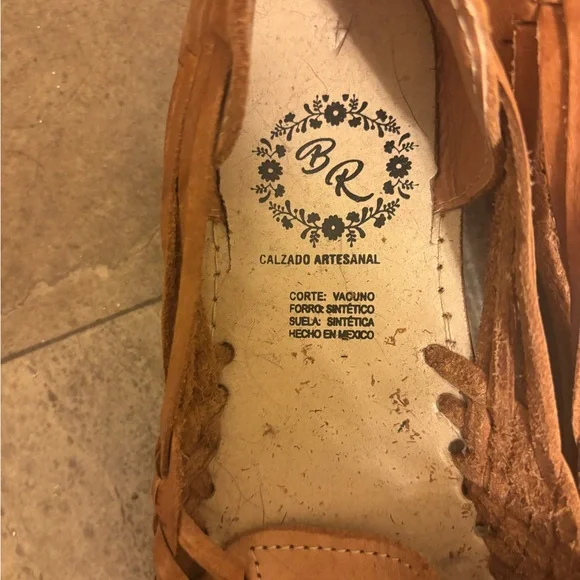 Handmade Mexican Huarache Sandals – Sunflower Design - Picture 2 of 3